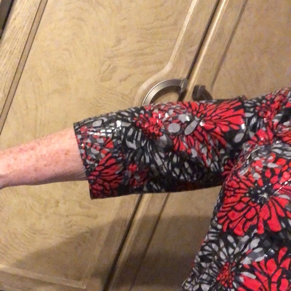 Ruby Rd button down short top - Picture 6 of 7